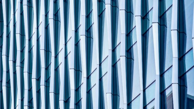Opportunities from Open Banking: Can sharing data allow companies to nudge investors to save more?